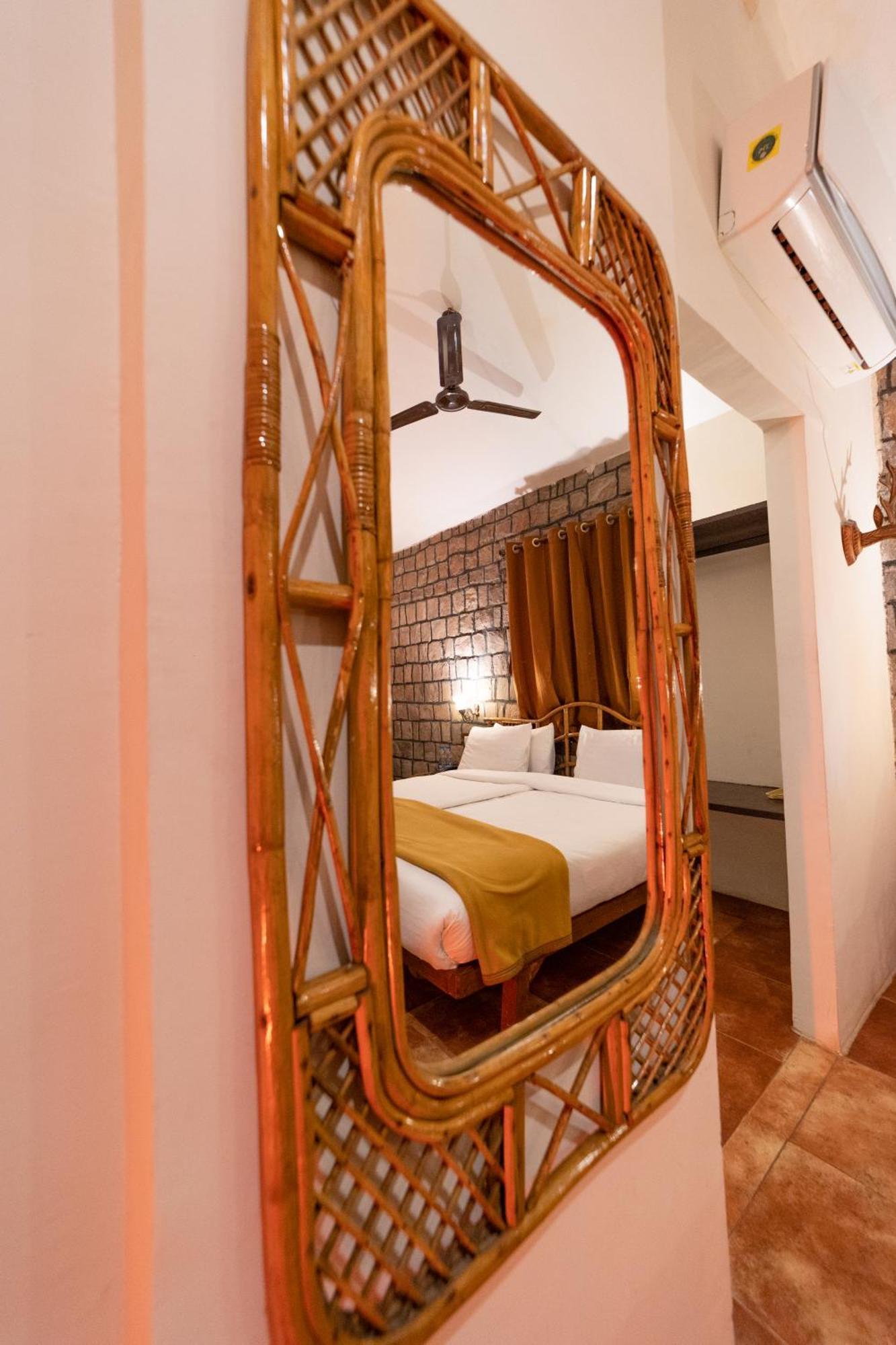 Tiger Trails Resort Tala  Bagian luar foto