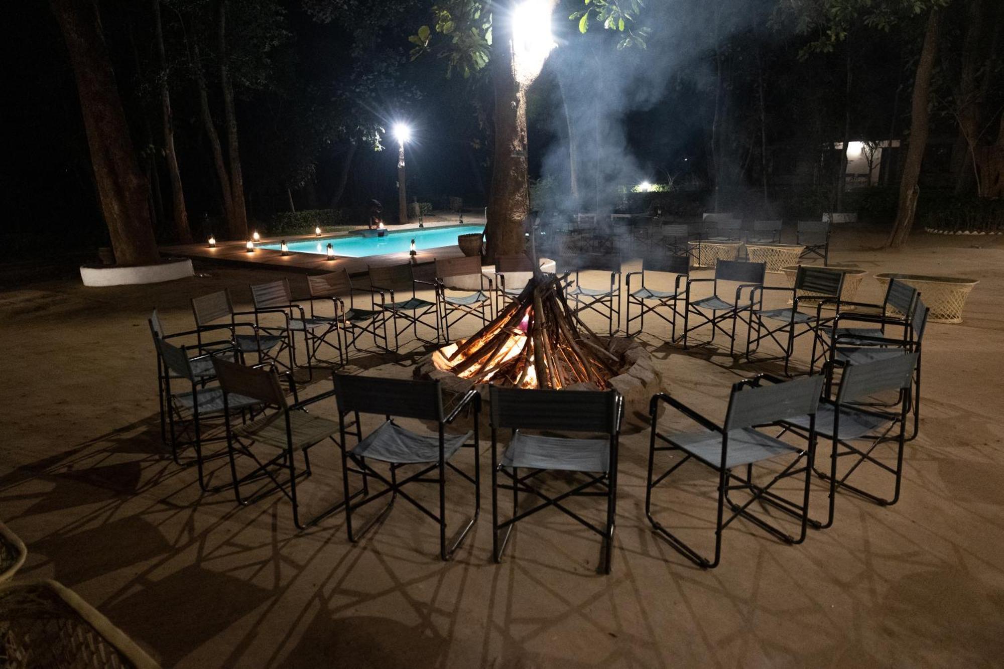 Tiger Trails Resort Tala  Bagian luar foto