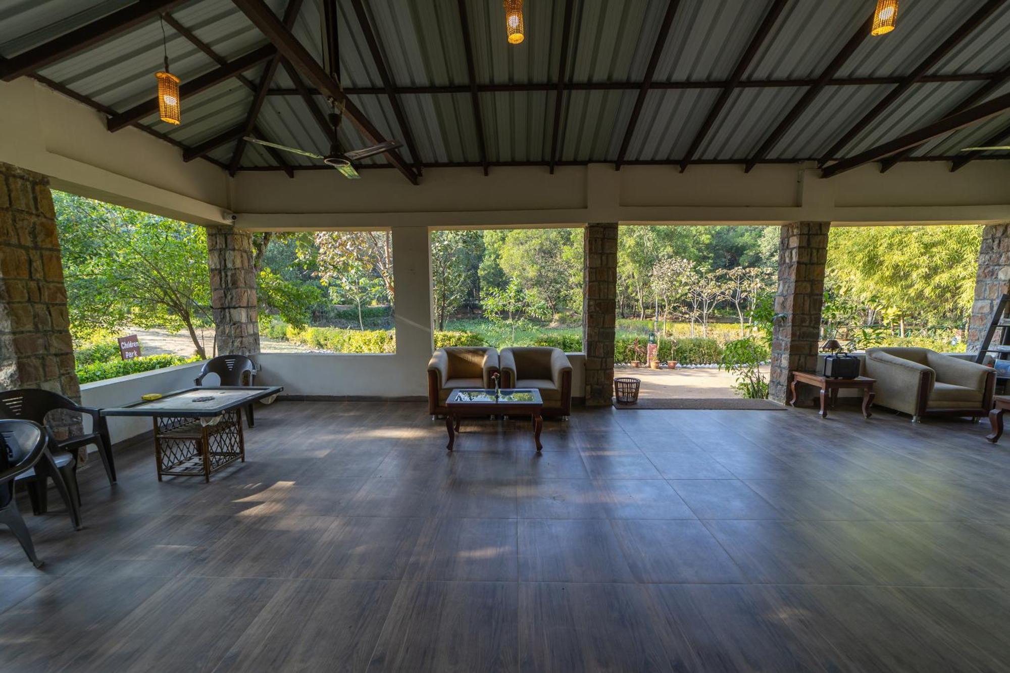 Tiger Trails Resort Tala  Bagian luar foto