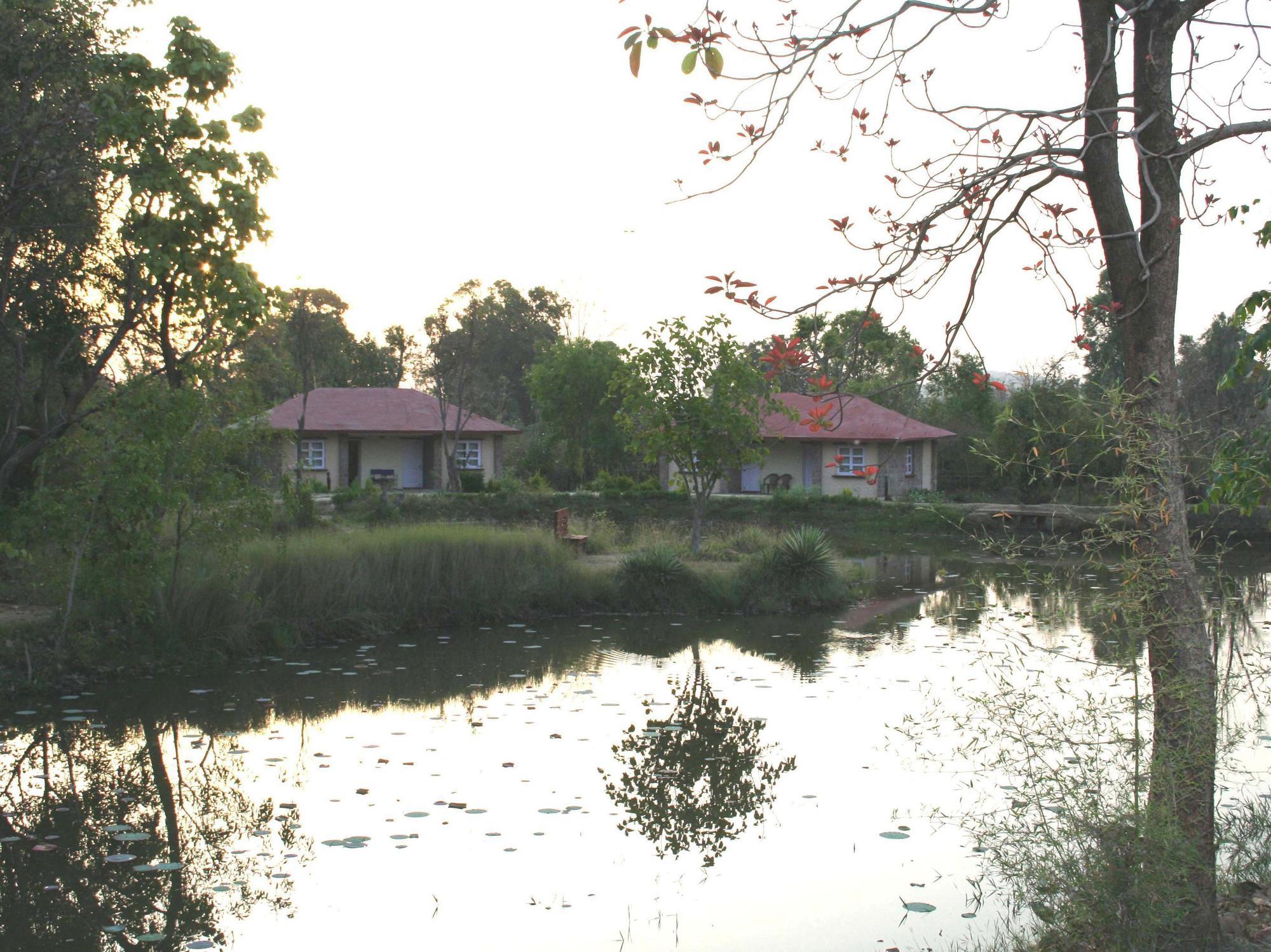 Tiger Trails Resort Tala  Bagian luar foto